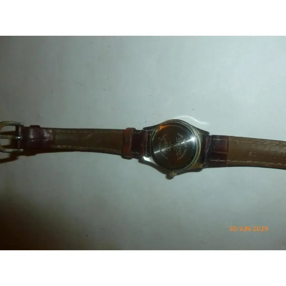 Vintage‎ Gruen Diamond Precision Quartz Brown Leather Band